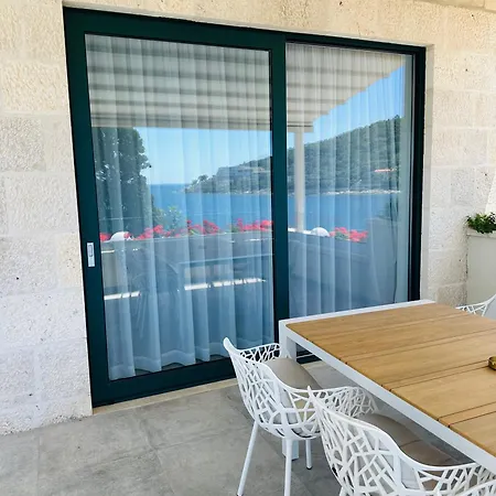 Levanat 아파트 *