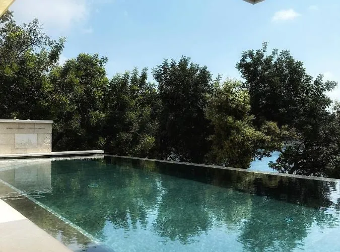 Levanat Apartament *