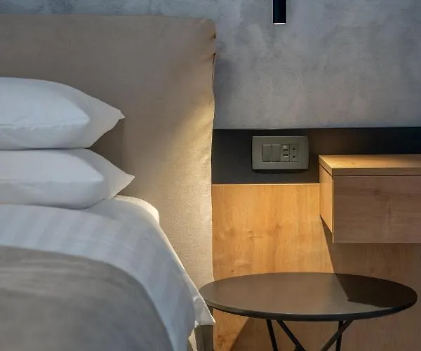 Levanat Apartament *