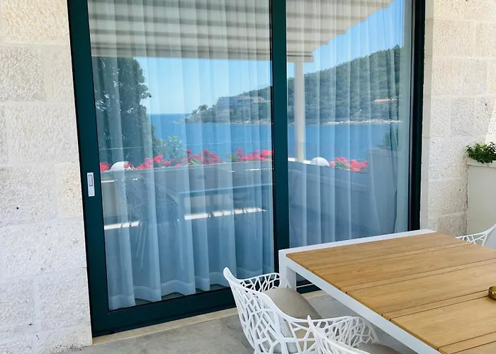 Levanat Apartament *